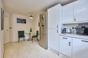 Photo 17- click for photo gallery